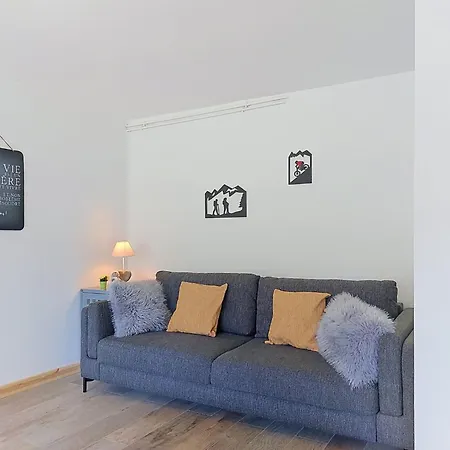 Apartman Le Nerey 2 By Interhome